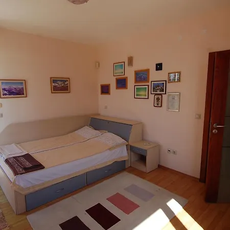 Penthouse Iglika Front Beach Apartmán