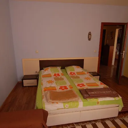 Penthouse Iglika Front Beach Zlate písky